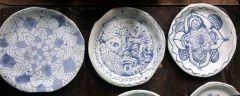 4-5-Blue-on-White-Pottery-01