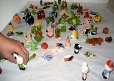 4-5-Pinch-Pot-Characters-09